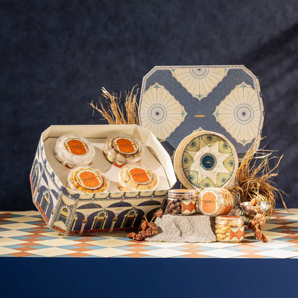 1_1LBRN25-Annsclusive Hampers.webp