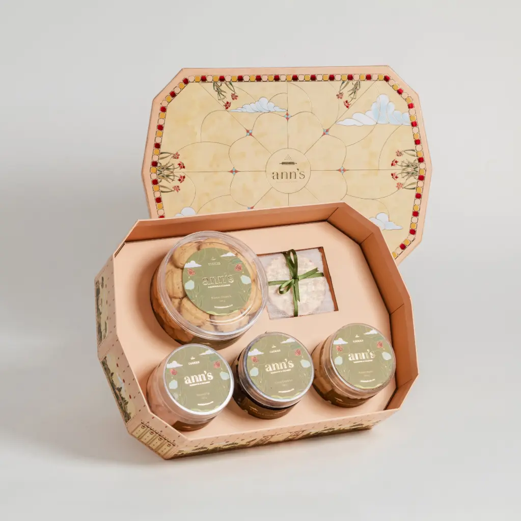 EB Ann's Holiday Season 2025 (Classic Hampers)